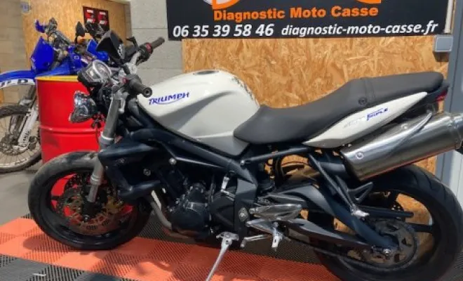 Triumph 675 street 2008, Saint-Étienne, Diagnostic Moto Casse