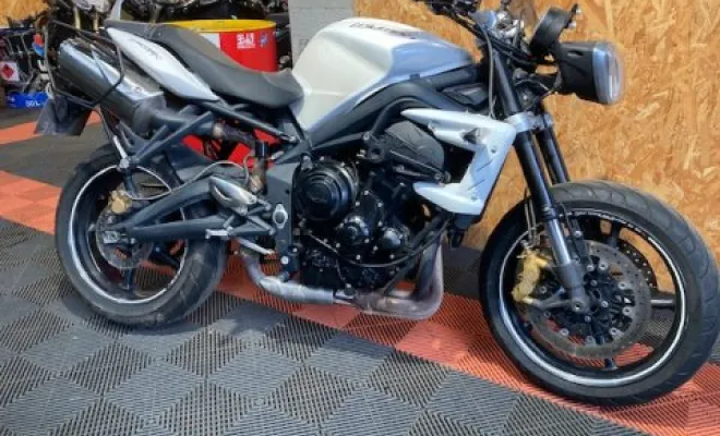 Triumph 675 street triple R 2012, Saint-Étienne, Diagnostic Moto Casse