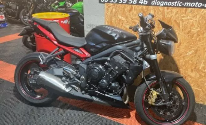 TRIUMPH 675 STREET TRIPLE R 2015, Saint-Étienne, Diagnostic Moto Casse