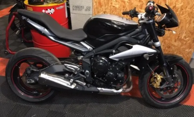 Triumph 675 street triple R 2016, Saint-Étienne, Diagnostic Moto Casse