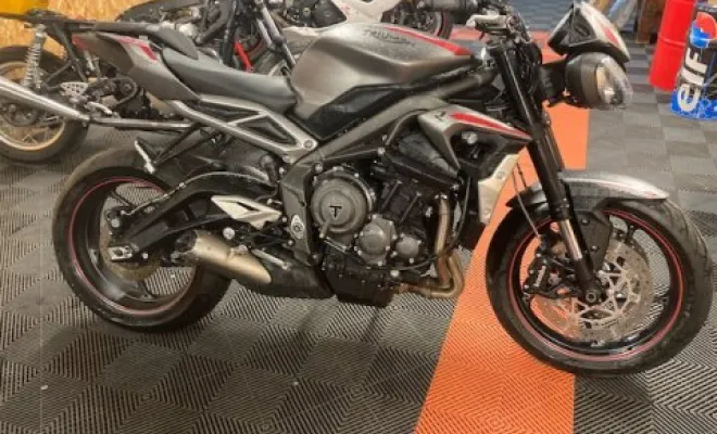 TRIUMPH 765 R 2020, Saint-Étienne, Diagnostic Moto Casse
