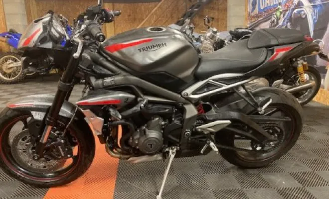 TRIUMPH 765 R 2020, Saint-Étienne, Diagnostic Moto Casse