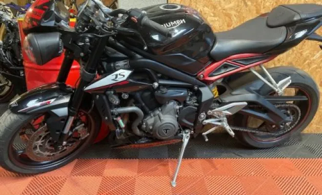TRIUMPH 765 RS 2017, Saint-Étienne, Diagnostic Moto Casse