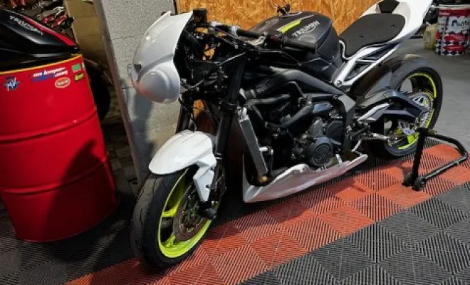 TRIUMPH 765 RS 2020 PISTE, Saint-Étienne, Diagnostic Moto Casse