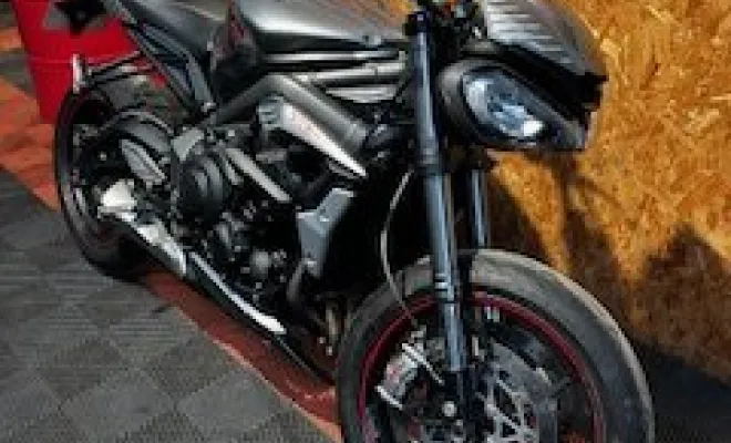TRIUMPH 765 RS 2022, Saint-Étienne, Diagnostic Moto Casse