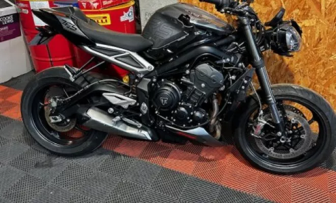 TRIUMPH 765 RS 2023, Saint-Étienne, Diagnostic Moto Casse