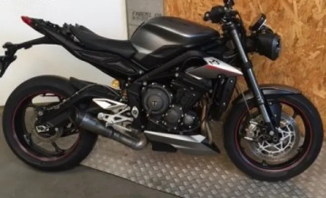 Triumph 765 street triple RS 2018, Saint-Étienne, Diagnostic Moto Casse