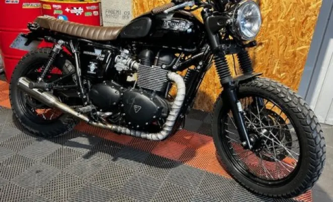 TRIUMPH BONNEVILLE T100 2016, Saint-Étienne, Diagnostic Moto Casse