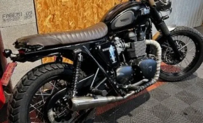 TRIUMPH BONNEVILLE T100 2016, Saint-Étienne, Diagnostic Moto Casse
