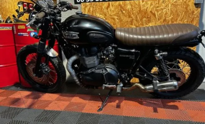 TRIUMPH BONNEVILLE T100 2016, Saint-Étienne, Diagnostic Moto Casse