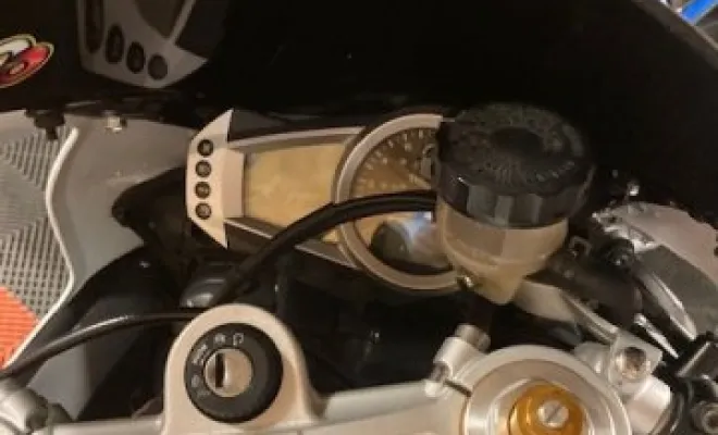 TRIUMPH DAYTONA 675 2006, Saint-Étienne, Diagnostic Moto Casse