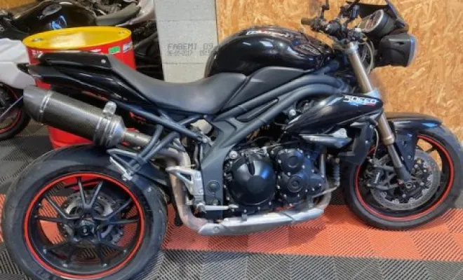 TRIUMPH SPEED TRIPLE 1050 2013, Saint-Étienne, Diagnostic Moto Casse