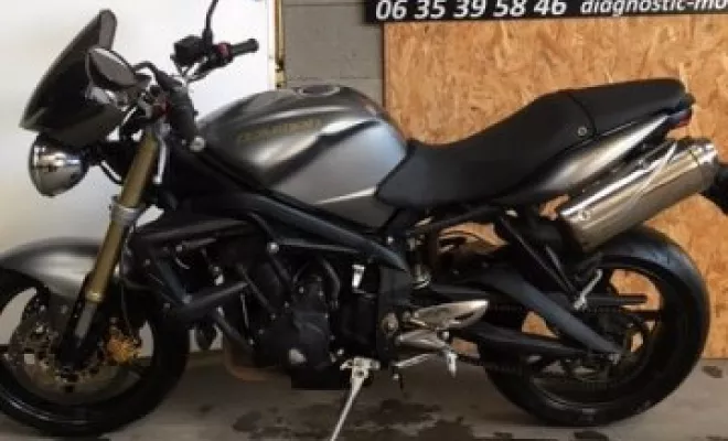 Triumph street triple 2010, Saint-Étienne, Diagnostic Moto Casse