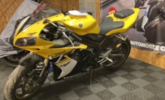 YAMAHA R1 2004, Saint-Étienne, Diagnostic Moto Casse