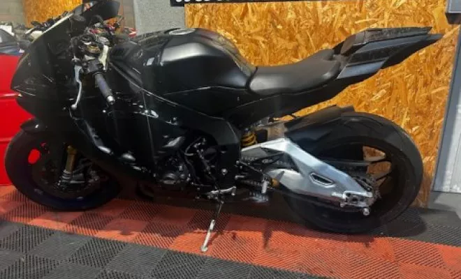 YAMAHA R1 M 2020, Saint-Étienne, Diagnostic Moto Casse