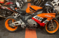 HONDA 1000 CBR RR 2004, Saint-Étienne, Diagnostic Moto Casse